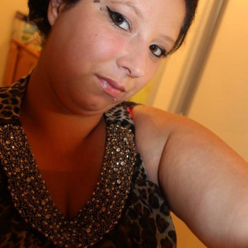 Abelle - Plan cul trans à Lincent Profil de Abelle, 26 ans, Plan cul trans à Lincent (Liège)