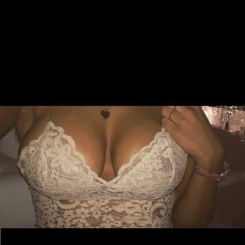 Soazic - Plan cul trans à Woluwe-Saint-Pierre Profil de Soazic, 27 ans, Plan cul trans à Woluwe-Saint-Pierre (Bruxelles-Capitale)